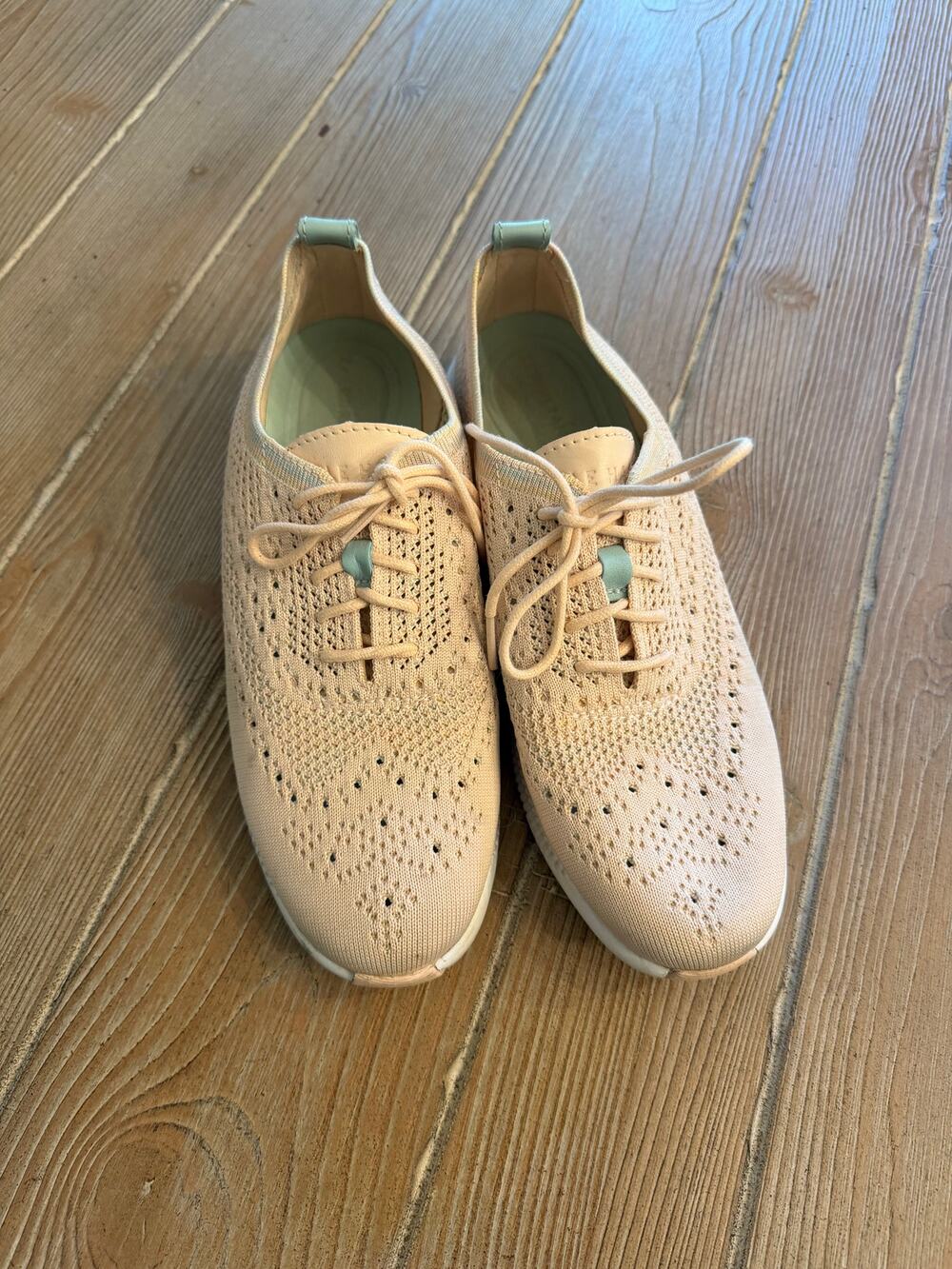 Cole Haan Womens Zerogrand light pink and mint Oxford